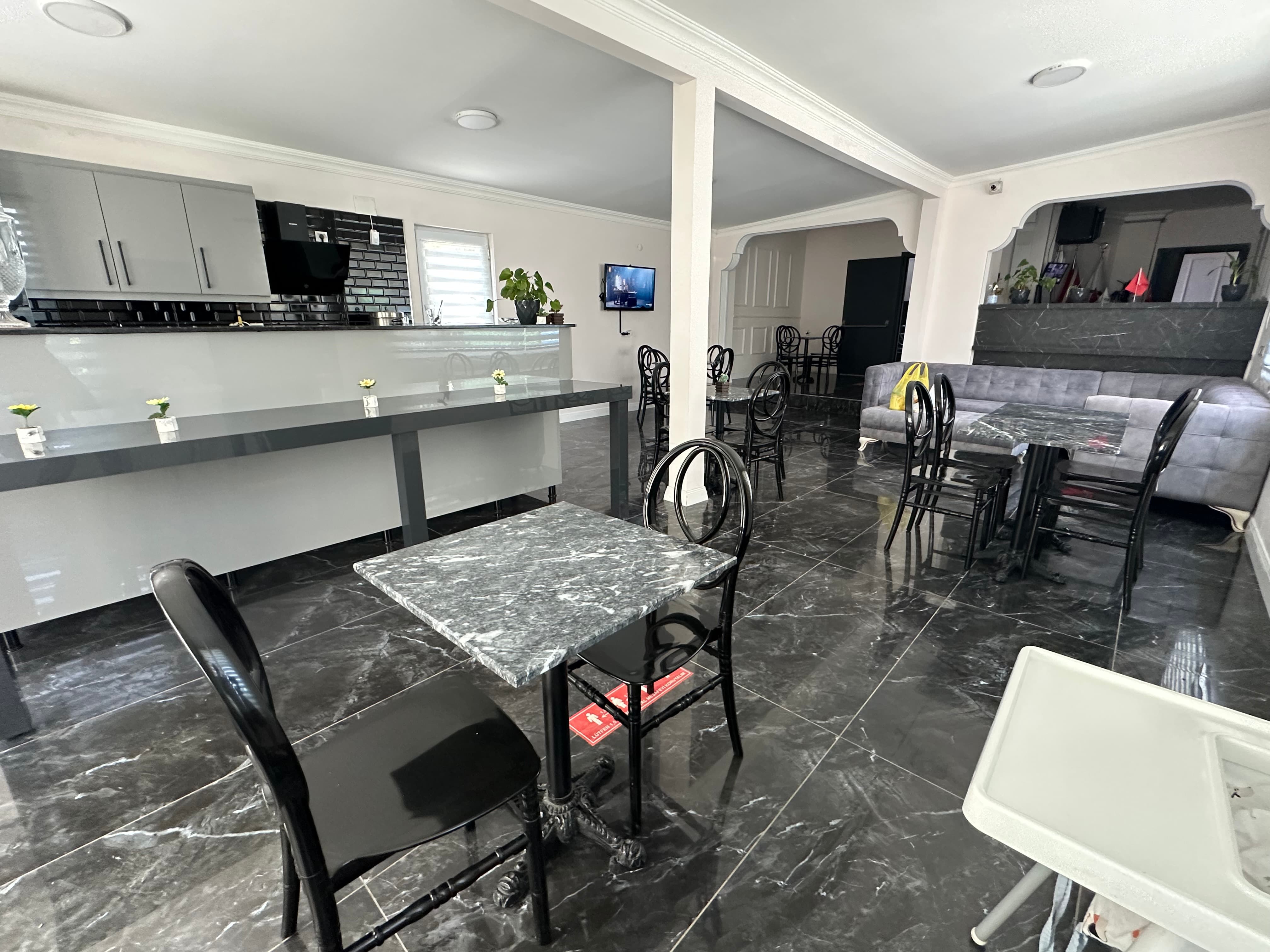 Karasu Özcan Otel ic mekan kahvaltı